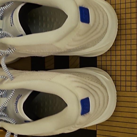 G.T. HUSTLE 3 FP size 10 - Picture 5 of 6